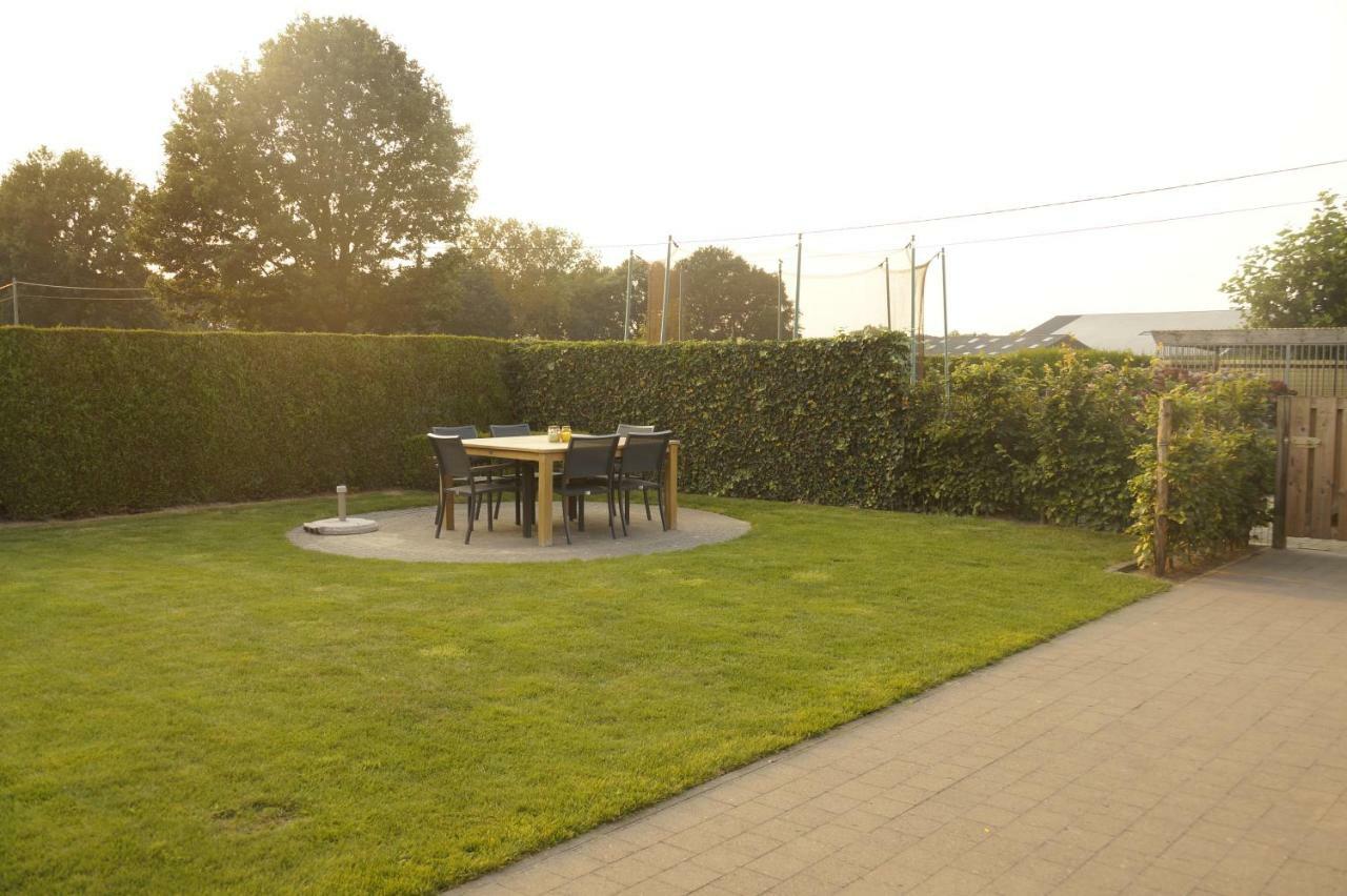 Kampenhof Villa Maaseik Kültér fotó